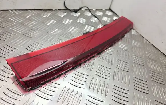 Audi A1 Third/center stoplight 8X0945097