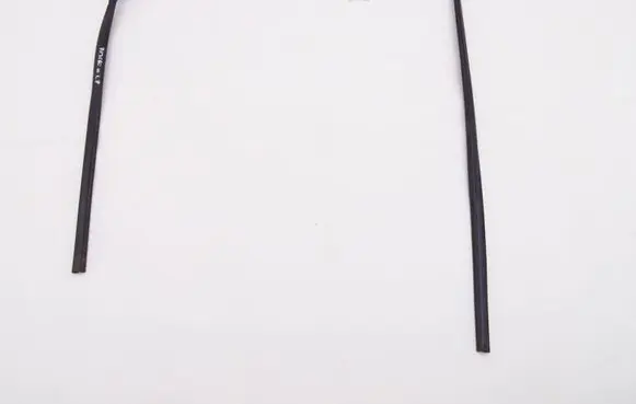 Mitsubishi Pajero Rubber seal front door window/glass PAJERO_III_99-06_USZCZELKA_SZYBY_DRZWI_LEWY_PRZÓD