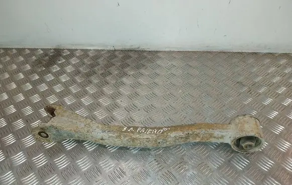 Mitsubishi Pajero Rear control arm