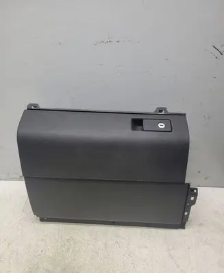 Volkswagen Touran I Glove box