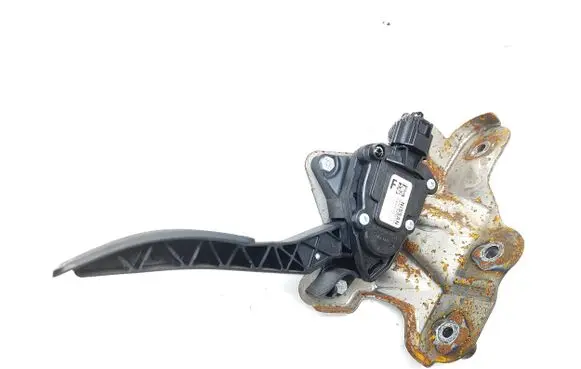 Nissan Murano Z52 Accelerator throttle pedal 180025AA0D 6PV93410113