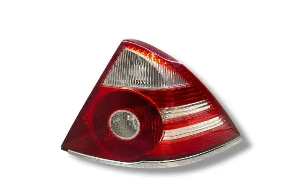Ford Mondeo Mk III Rear/tail lights