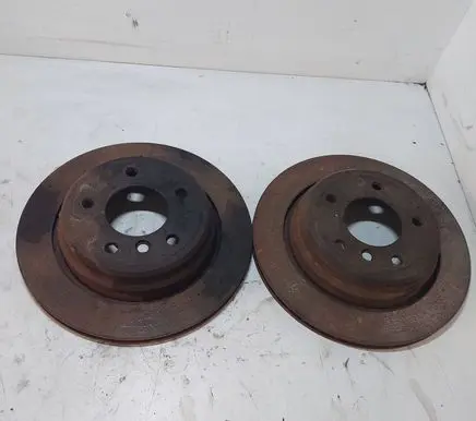 BMW 5 E39 Rear brake disc