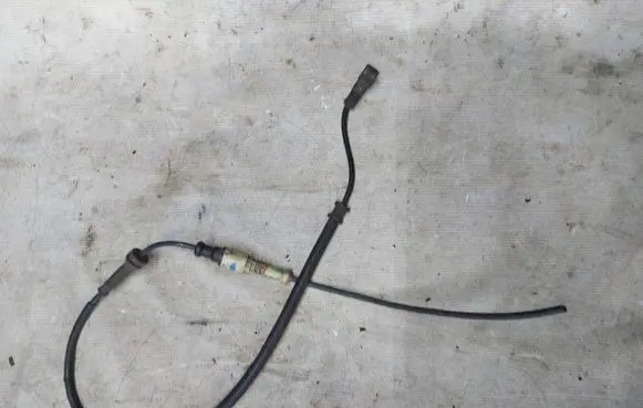 Renault Espace - Grand espace IV ABS rear brake sensor 8200084128