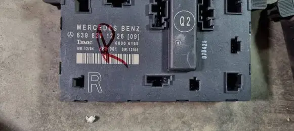 Mercedes-Benz Vito Viano W639 Door control unit/module 6398201226 00006169