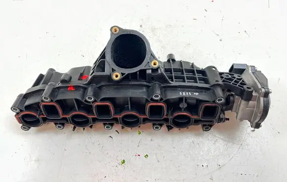 Audi A4 S4 B8 8K Intake manifold 987088102 987087024