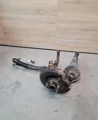 Volvo V40 Rear wheel hub