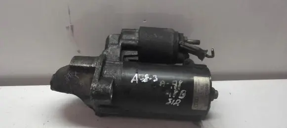 Audi A8 S8 D2 4D Starter motor 0001108175 A783