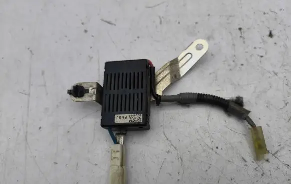 Lexus IS 220D-250-350 Sensor 05370663J C25S2B