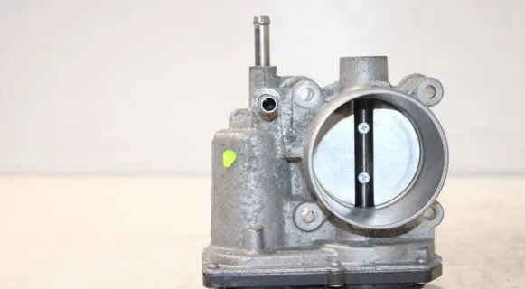 Toyota C-HR I Throttle valve 2203037060