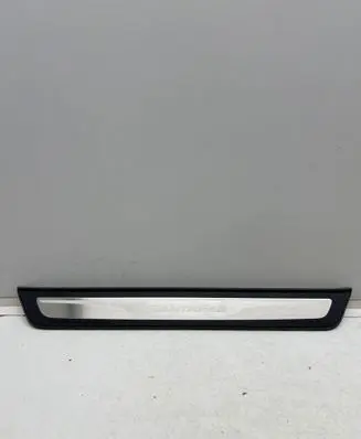 Hyundai Santa Fe Front sill trim cover 858842W500