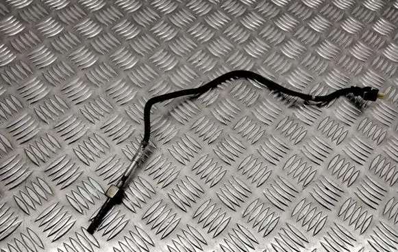 Mercedes-Benz E W212 Exhaust gas temperature sensor A0009054306
