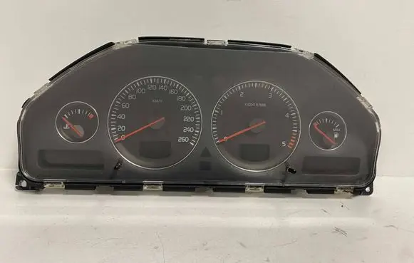 Volvo V70 Speedometer (instrument cluster) 30682277 8602885 69594220T