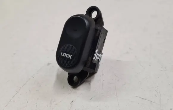 Chrysler PT Cruiser Central locking switch button 04671623AB