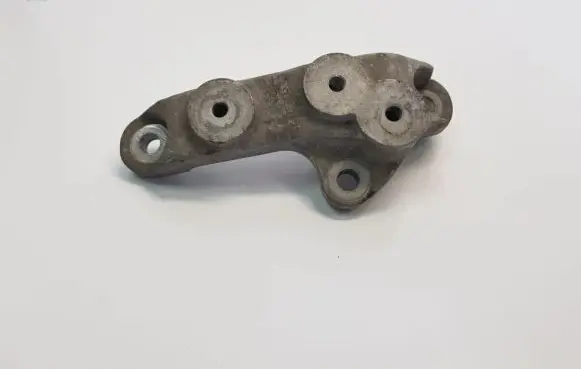 Opel Insignia A Gearbox mount