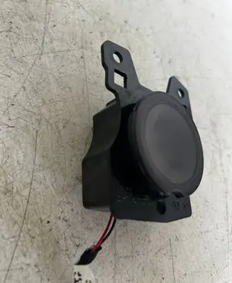 Tesla Model X Rear door interior light B0303143 103664300C