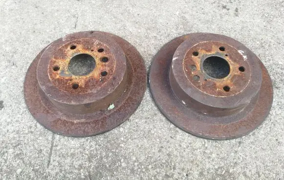 Toyota RAV 4 (XA20) Rear brake disc