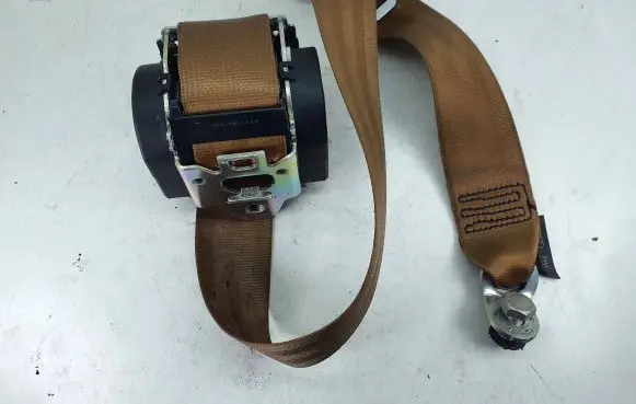 Audi A6 S6 C6 4F Rear seatbelt 4F0857805E 605828000