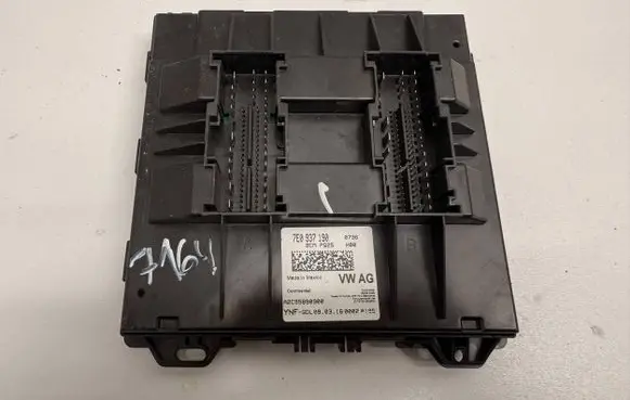 Volkswagen Jetta VI Comfort/convenience module 7E0937190