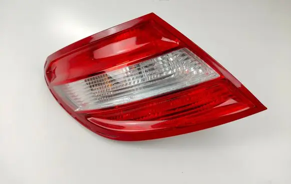 Mercedes-Benz C W204 Rear/tail lights 2048200164