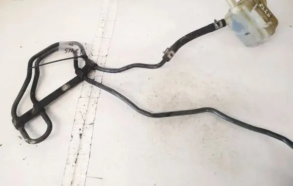 Toyota Avensis T250 Power steering fluid tank/reservoir