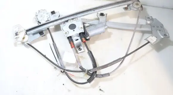 Citroen Berlingo Front window lifting mechanism without motor 0130821762