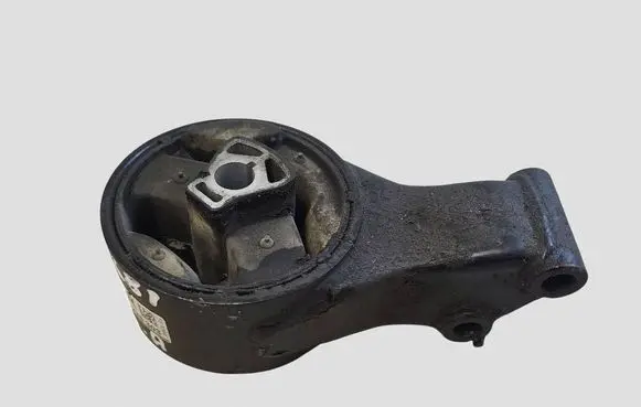 Opel Insignia A Engine mount bracket 13228303
