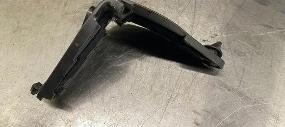 Audi A6 S6 C5 4B Hazard Warning Triangle Mounting Bracket 3B5860285B 4B55860285D