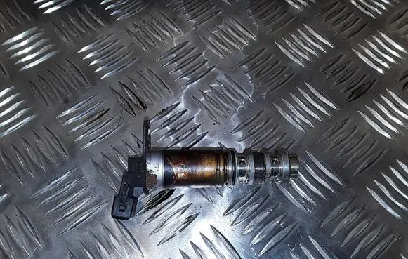 BMW 3 E92 E93 Camshaft pulley/ VANOS 