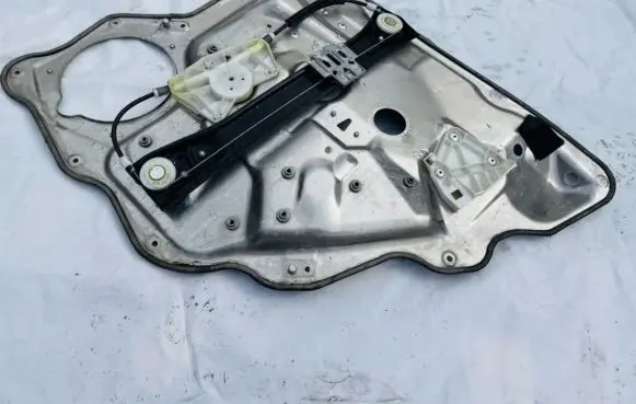 Mercedes-Benz S W221 Sliding door window regulator with motor 997133106