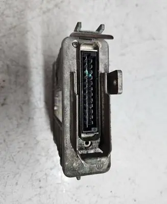 Volkswagen Golf II Engine control unit/module 0285007032 811907383B