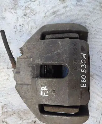 BMW 5 E60 E61 Front brake caliper 6030