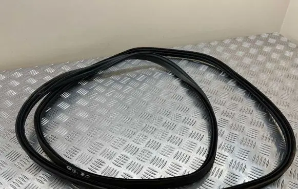 Subaru Forester SH Rubber seal loading door 