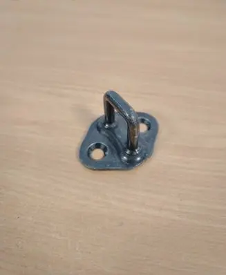 Toyota C-HR II Front door lock loop/hook striker C82