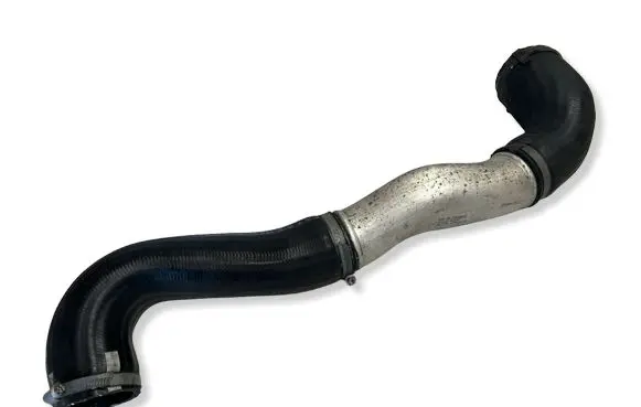 Volvo V40 Intercooler hose/pipe 31293915