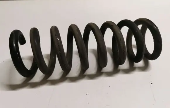 Mercedes-Benz E W212 Rear coil spring