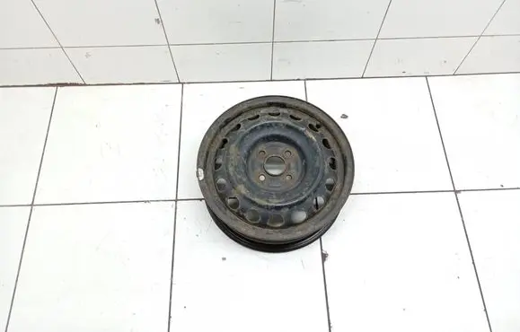 Toyota Yaris R15 steel rim 2150681