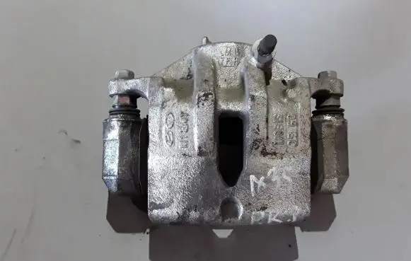 Hyundai ix35 Front brake caliper 581102Y000
