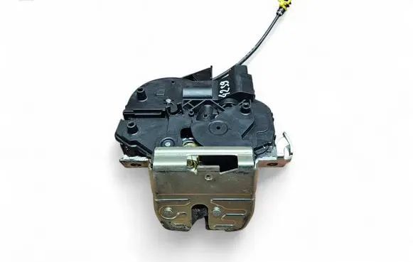 Volvo V70 Tailgate/trunk/boot lock/catch/latch 31276953