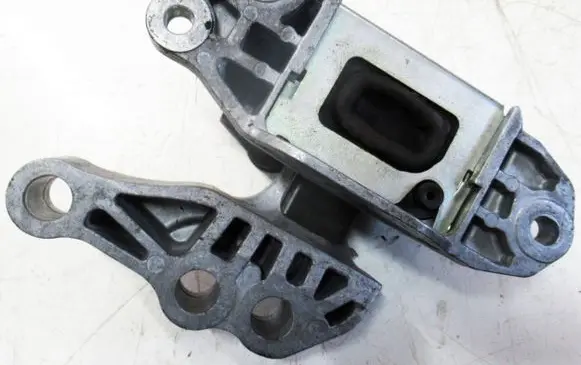 Fiat Tipo Engine mounting bracket 00520407270 0A236 30916