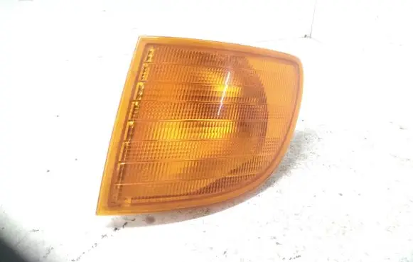 Mercedes-Benz Vito Viano W638 Front indicator light 12131610