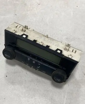 Renault Laguna II Climate control unit 8200487008 HDS23C31 52413362