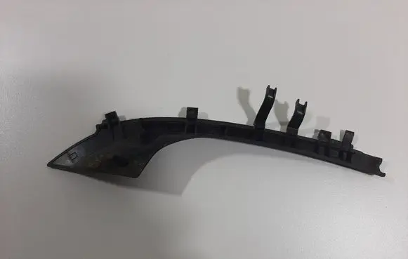 Nissan Note (E12) Windshield trim 668953VV0A