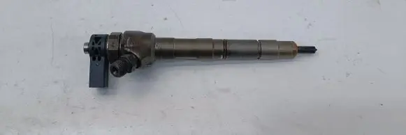 Audi A3 S3 8V Fuel injector 04L130277E