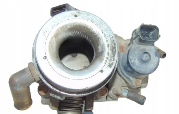 Mitsubishi Space Star Throttle valve