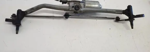 Skoda Fabia Mk2 (5J) Front wiper linkage and motor 5J1955113B 121010ASZW0100