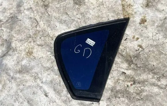 Toyota Corolla Verso E121 Rear side window AS2 43R-00122