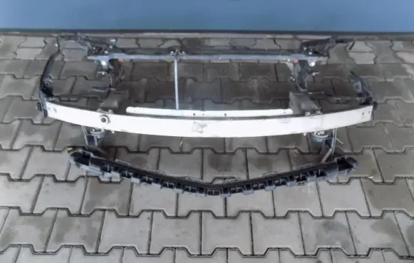 Citroen DS5 Front bumper support beam