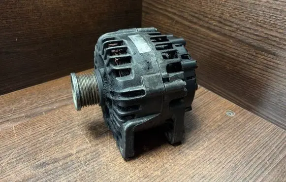 Renault Trafic II (X83) Generator/alternator 609006 TG15C058