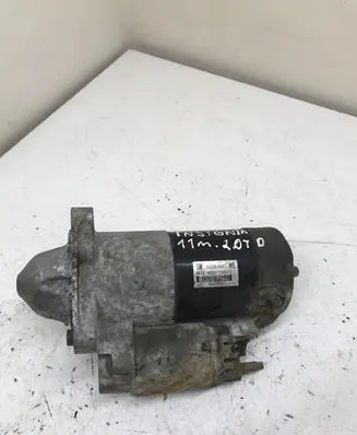 Opel Insignia A Starter motor